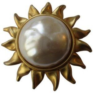 **Brushed Gold Vintage Faux Pearl Sun Burst Brooch Pendant Pin
